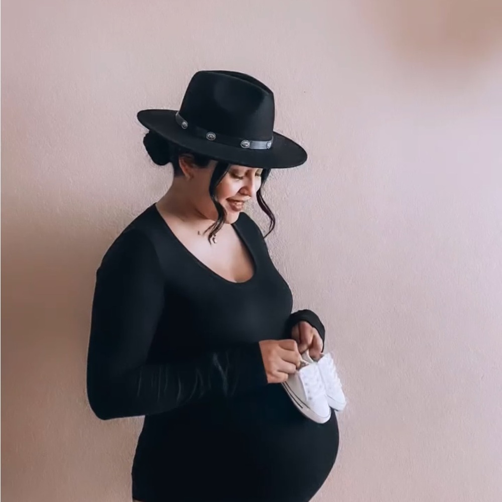 Forever 21 Black hat